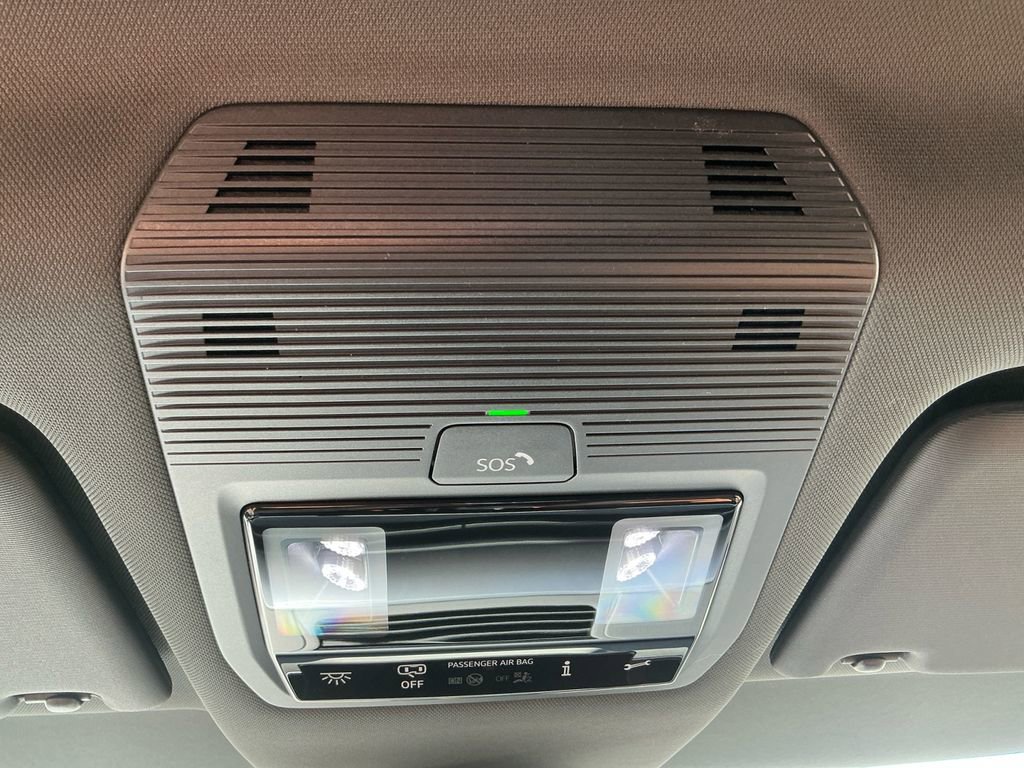 New 2025 Volkswagen ID. Buzz Pro S image 24