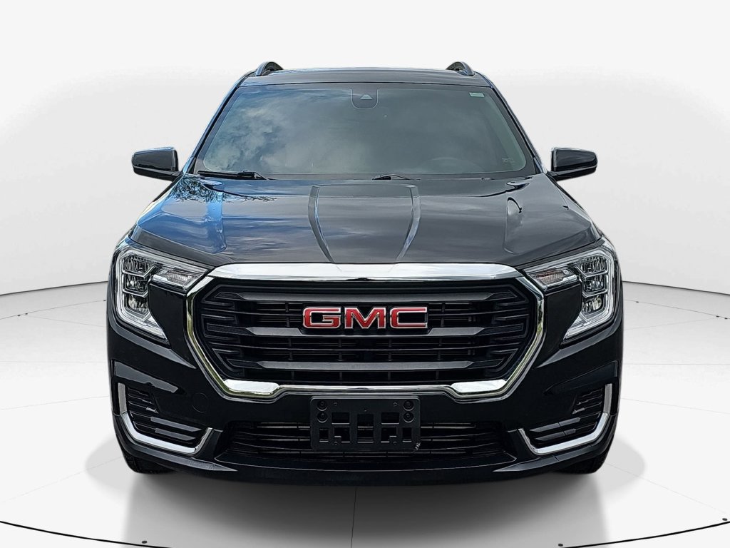 Used 2022 GMC Terrain SLE w/ Driver Convenience Package FWD image 12
