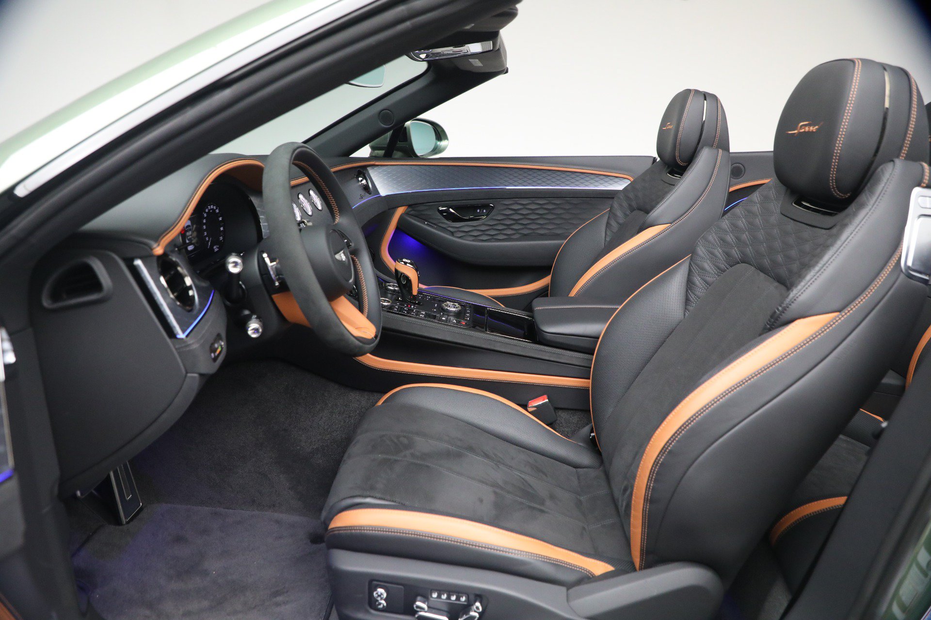 Certified 2025 Bentley Continental GT Speed AWD/4WD image 28