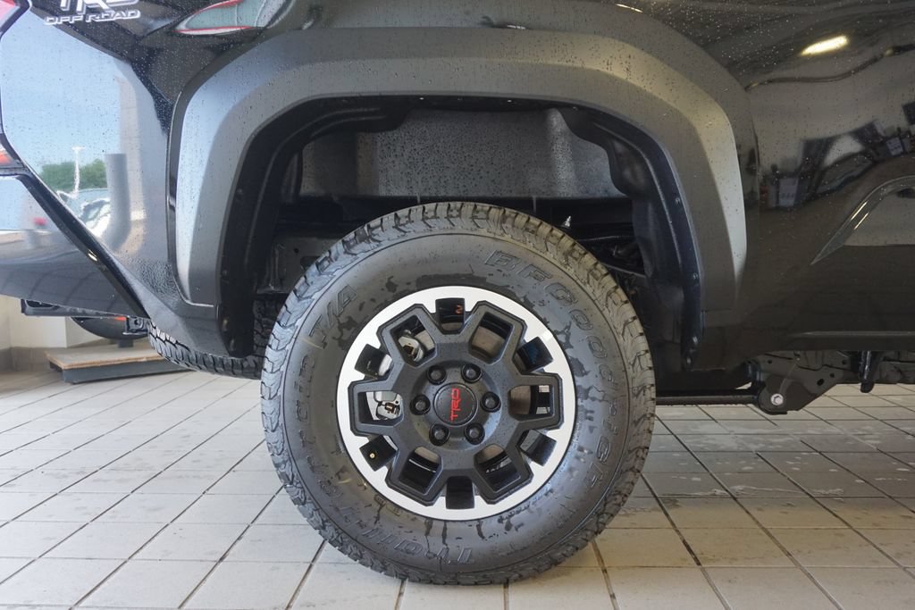 New 2026 Toyota Tacoma TRD Off-Road AWD/4WD image 31