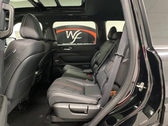 New 2025 Nissan Armada PRO-4X w/ Pro-4X Premium Package image 17