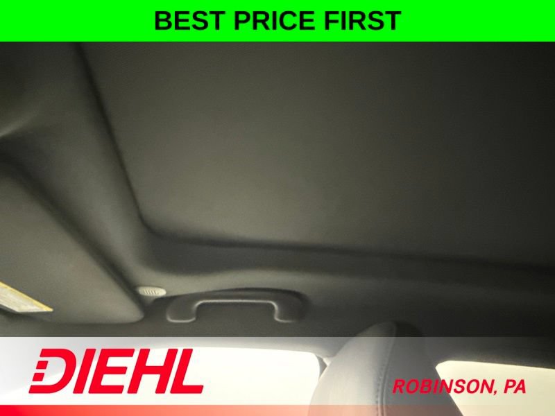 New 2026 Jeep Compass Trailhawk w/ Sun, Sound & Navigation Group AWD/4WD image 33