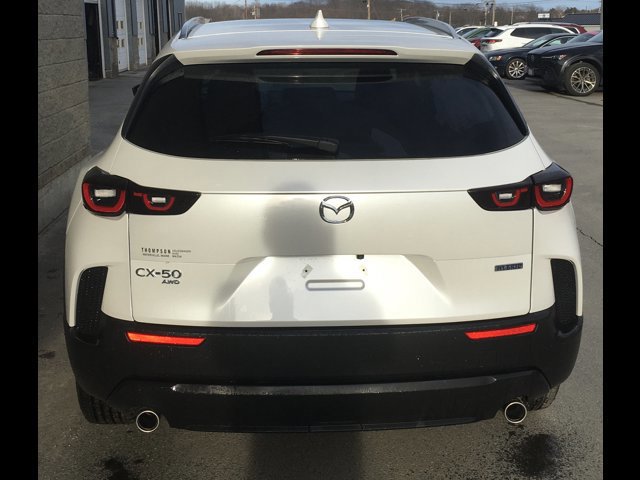 New 2025 MAZDA CX-50 2.5 Hybrid w/ Preferred Pkg image 4