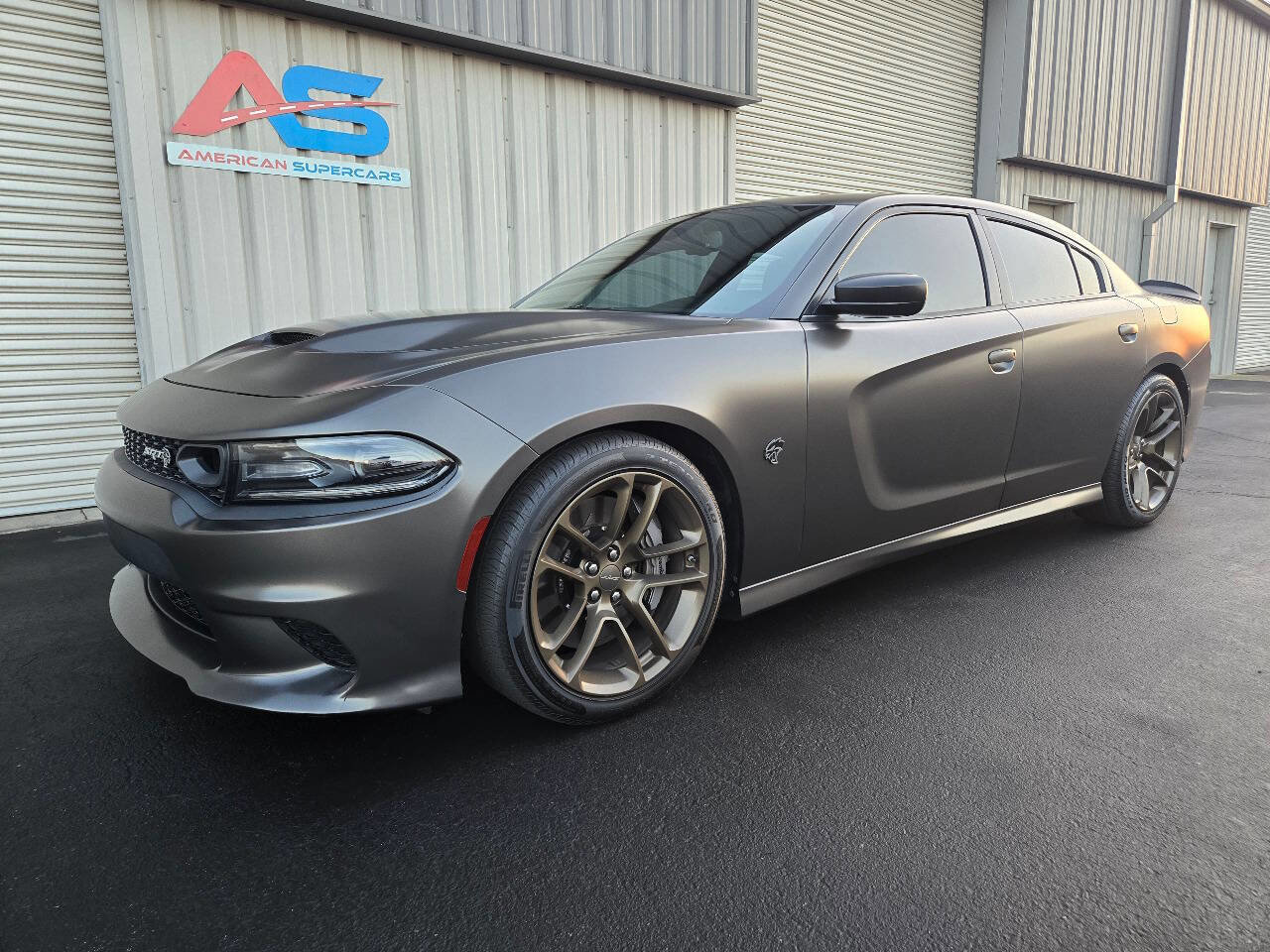 Used 2019 Dodge Charger SRT Hellcat w/ Navigation & Travel Group RWD image 1