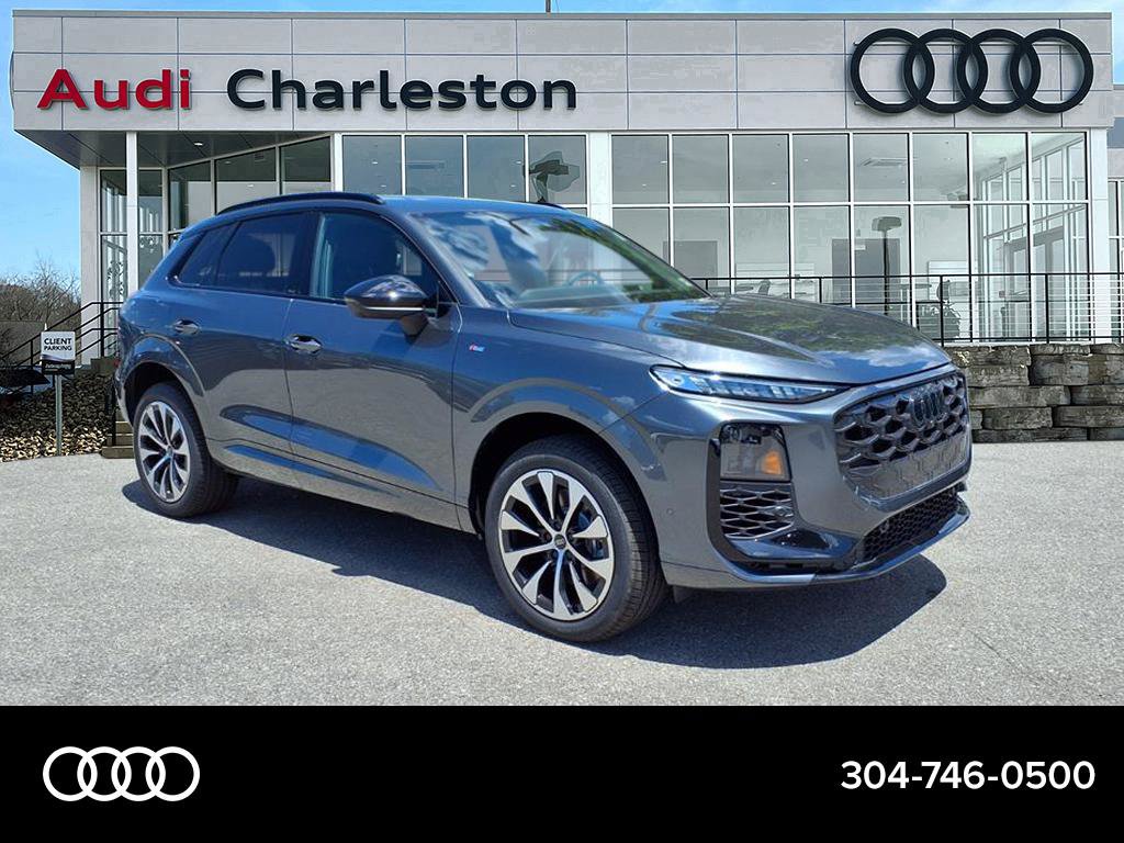 New 2026 Audi Q3 quattro 2.0T AWD/4WD image 1