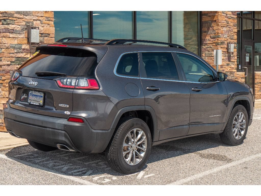 Used 2022 Jeep Cherokee Latitude Lux AWD/4WD image 3