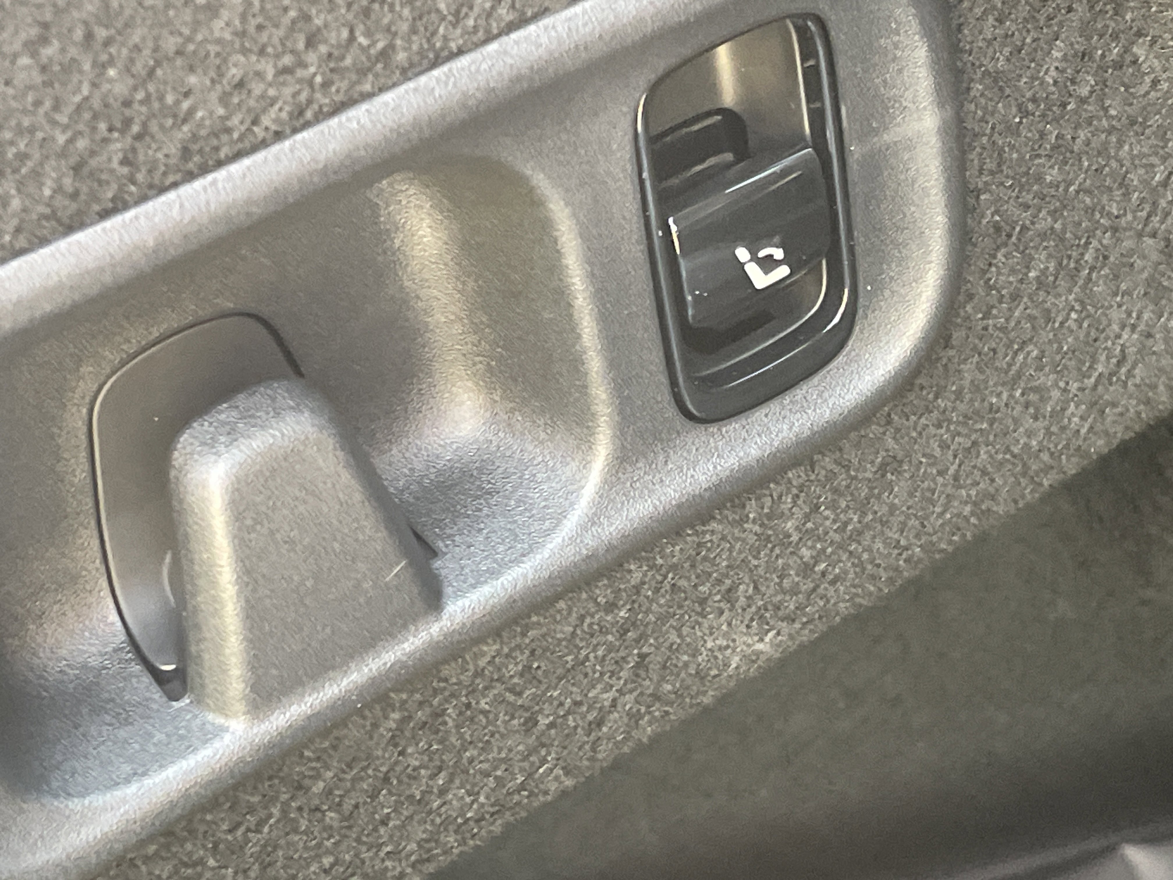 New 2026 Mercedes-Benz C 43 AMG 4MATIC Sedan image 10