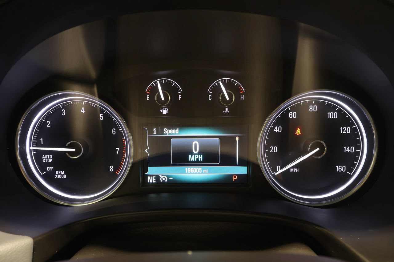 Used 2019 Buick Enclave Essence FWD image 8