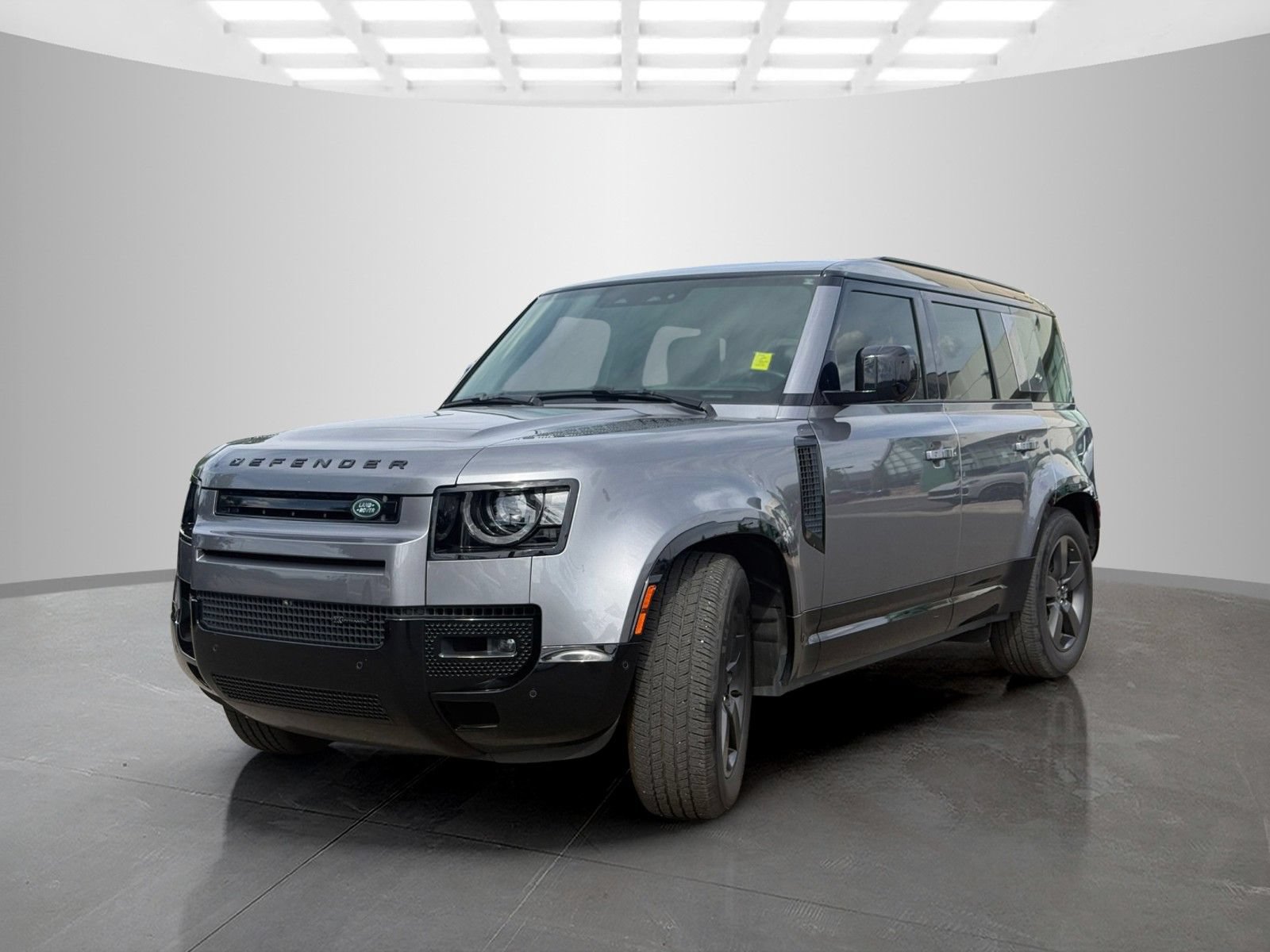 Used 2022 Land Rover Defender 110 X-Dynamic HSE AWD/4WD image 1
