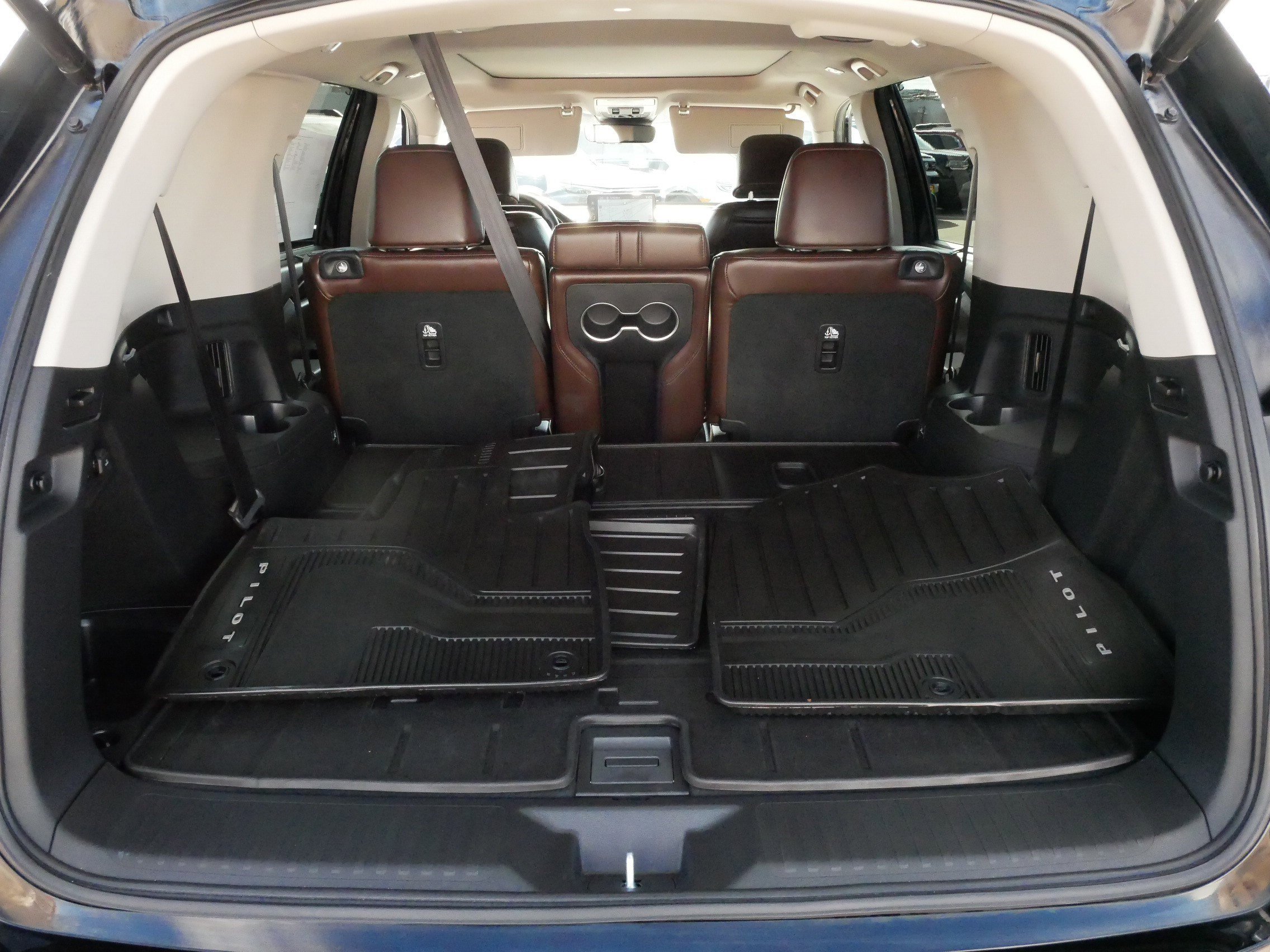 Certified 2024 Honda Pilot Elite image 18