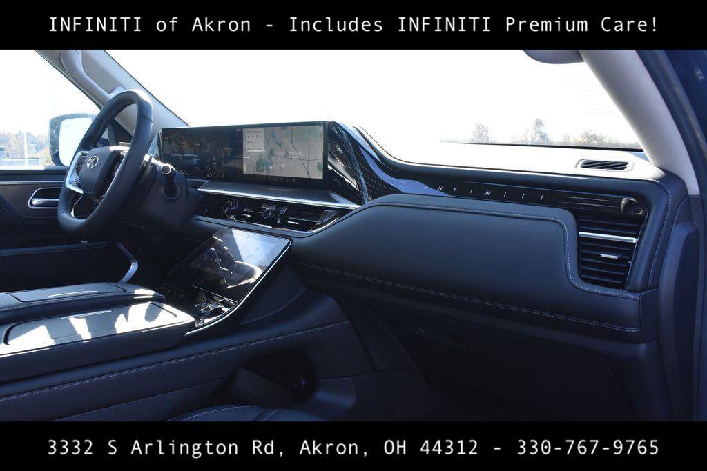 New 2025 INFINITI QX80 Luxe image 15
