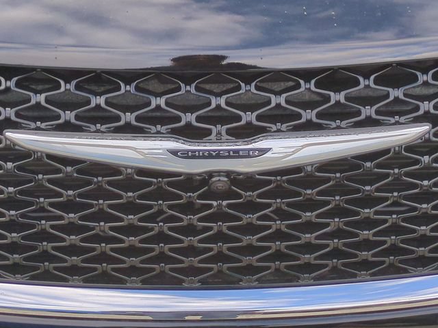 New 2026 Chrysler Pacifica Select FWD image 36