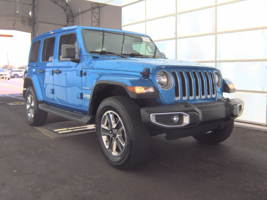 Used 2022 Jeep Wrangler Unlimited Sahara w/ Safety Group AWD/4WD image 3
