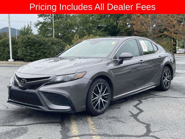 Used 2023 Toyota Camry SE