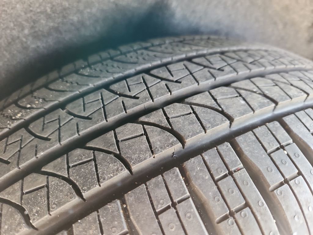 New 2025 Chrysler Pacifica Select w/ Uconnect Theater Family Group image 26