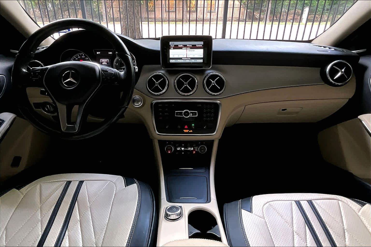 Used 2015 Mercedes-Benz GLA 250 image 15