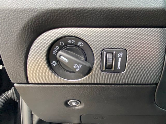 Used 2019 Dodge Durango GT image 11