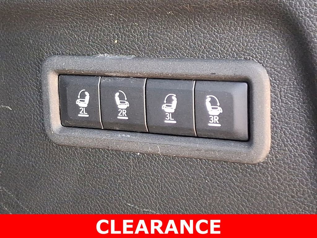 Used 2024 Jeep Wagoneer L Series II w/ Flexible Seating Group image 39