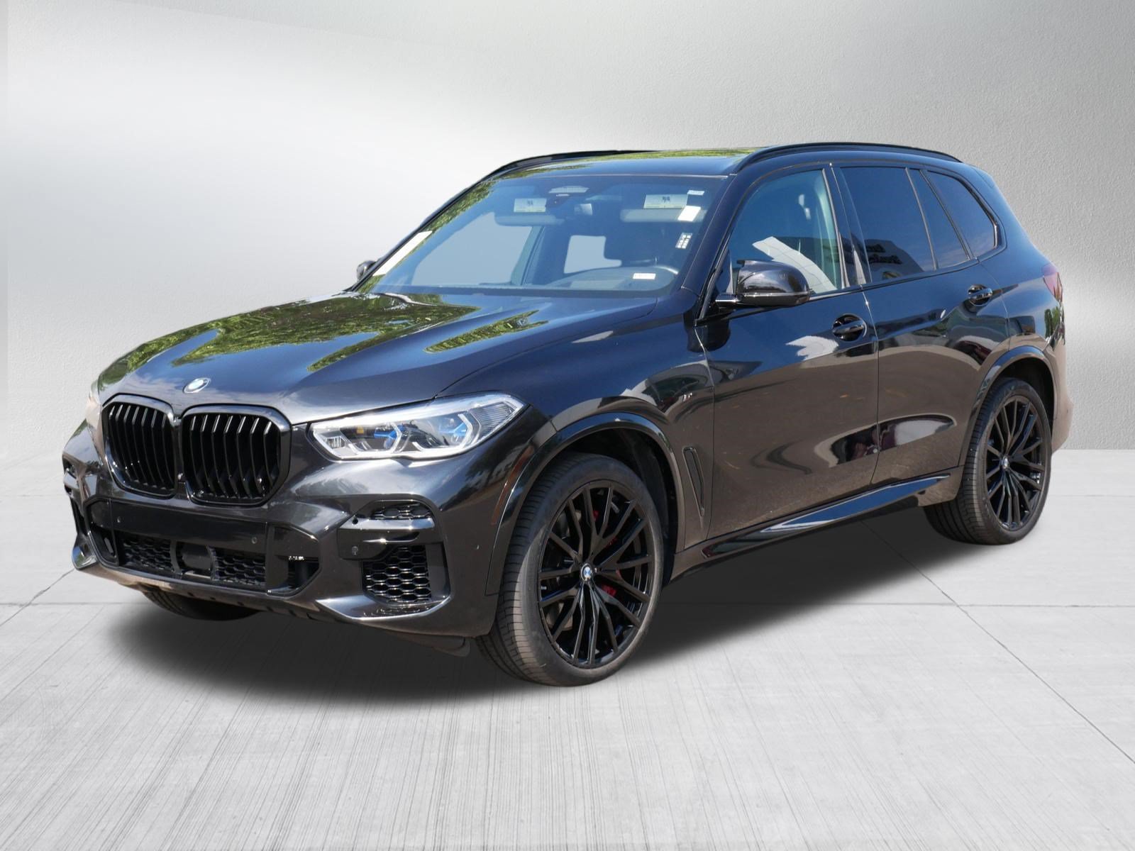 Used 2022 BMW X5 M50i w/ Executive Package AWD/4WD image 3