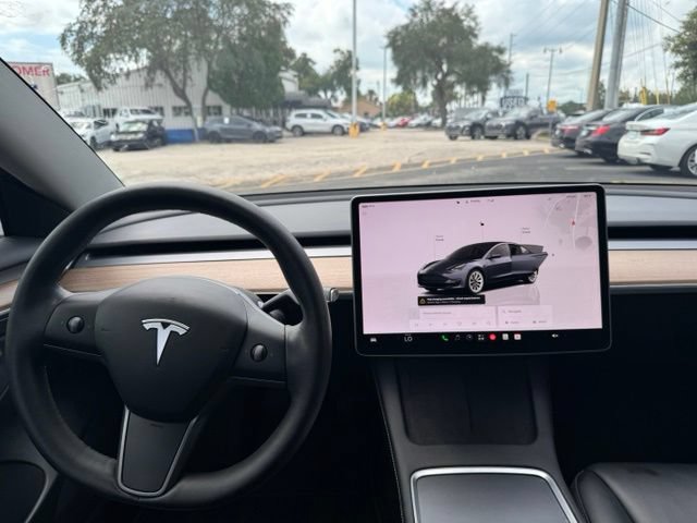 Used 2022 Tesla Model 3 Standard Range RWD image 9
