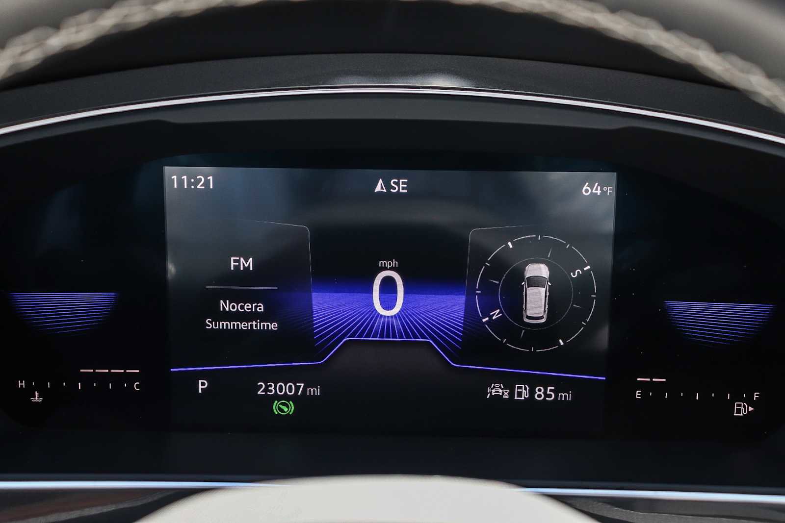 Used 2023 Volkswagen Tiguan SE R-Line FWD image 26