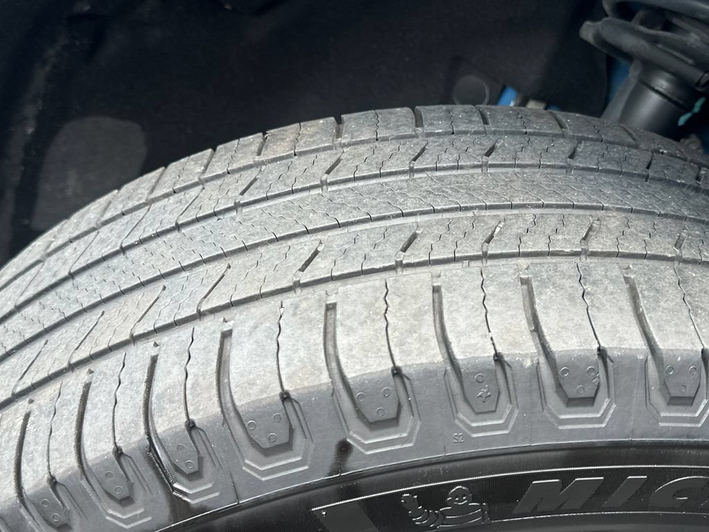 Used 2024 Ford Maverick Lariat FWD image 32