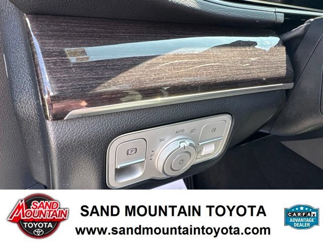 Used 2021 Mercedes-Benz GLE 350 w/ AMG Line Exterior image 13