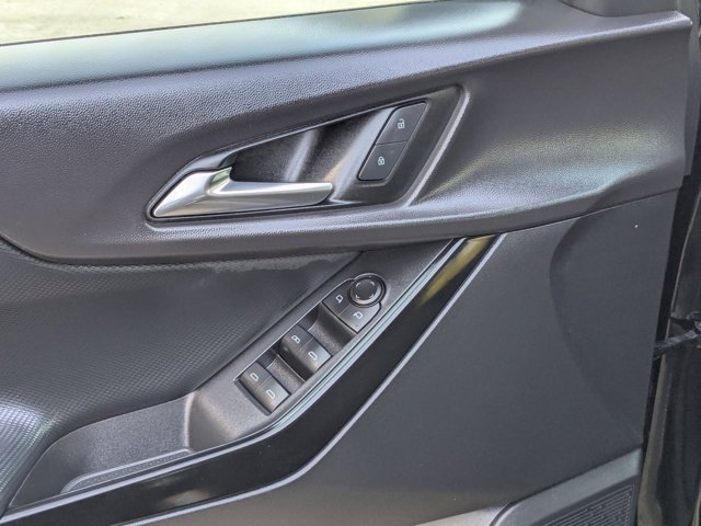 Used 2025 Chevrolet Equinox LT image 13