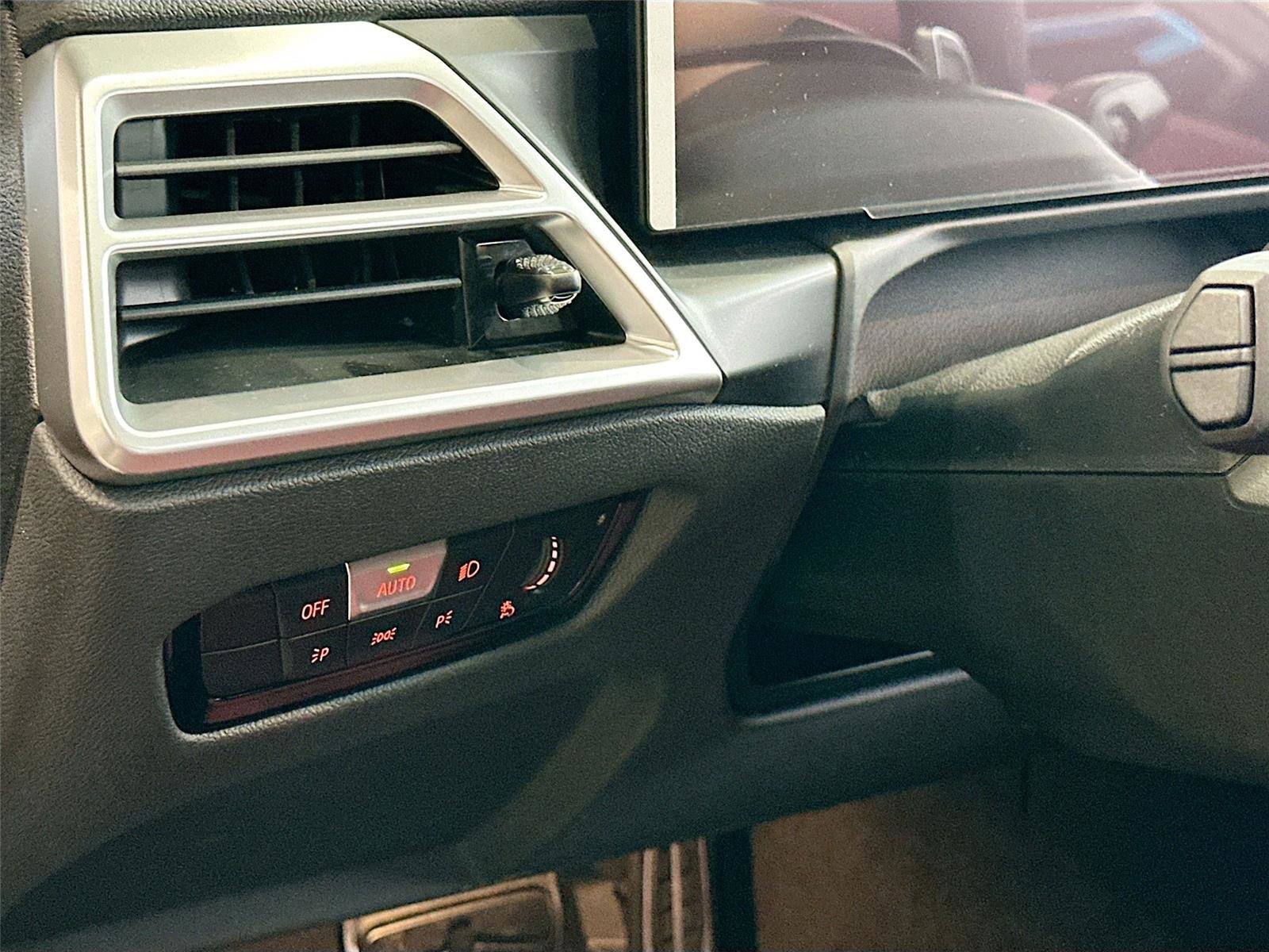 New 2026 BMW 430i xDrive Coupe w/ M Sport Package image 9