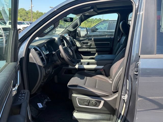 New 2026 RAM 1500 Laramie AWD/4WD image 16