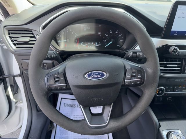 Used 2020 Ford Escape SE image 16