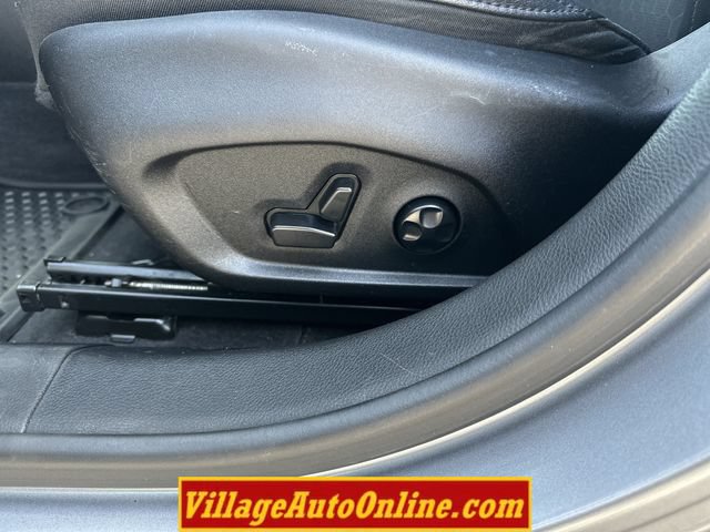 Used 2018 Jeep Compass Latitude w/ Popular Equipment Group AWD/4WD image 12