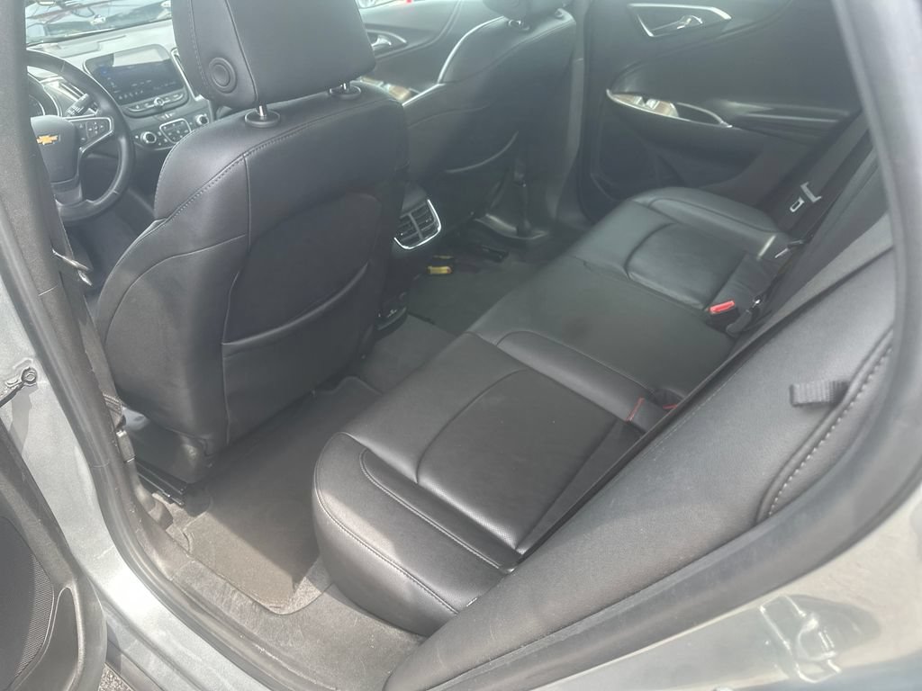 Used 2024 Chevrolet Malibu LT FWD image 18