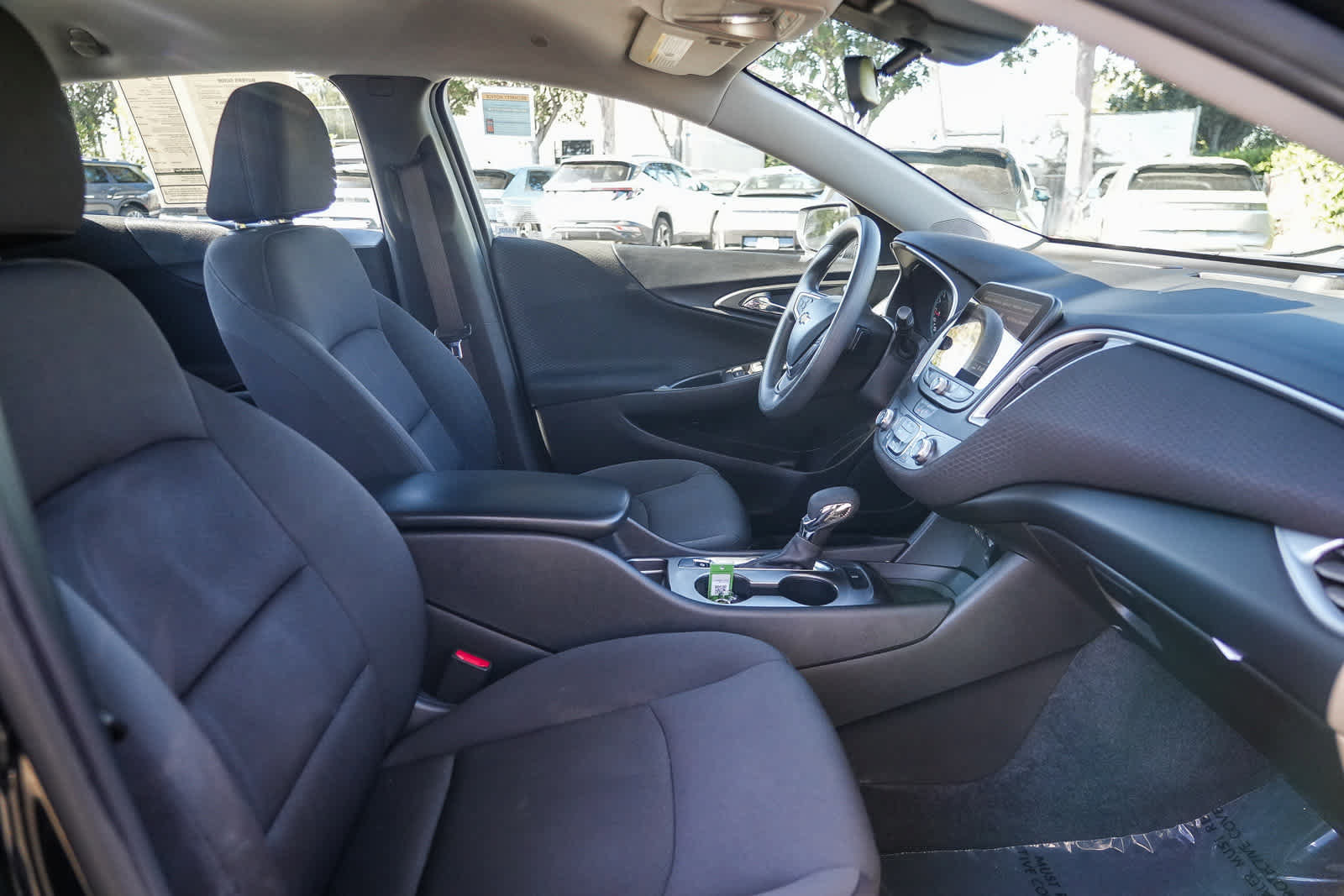 Used 2023 Chevrolet Malibu LS FWD image 15