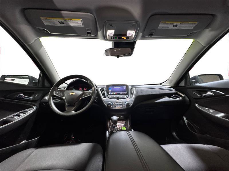 Used 2023 Chevrolet Malibu LT image 13