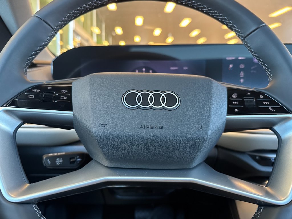 Used 2026 Audi Q5 Premium Plus w/ Premium Plus AWD/4WD image 30
