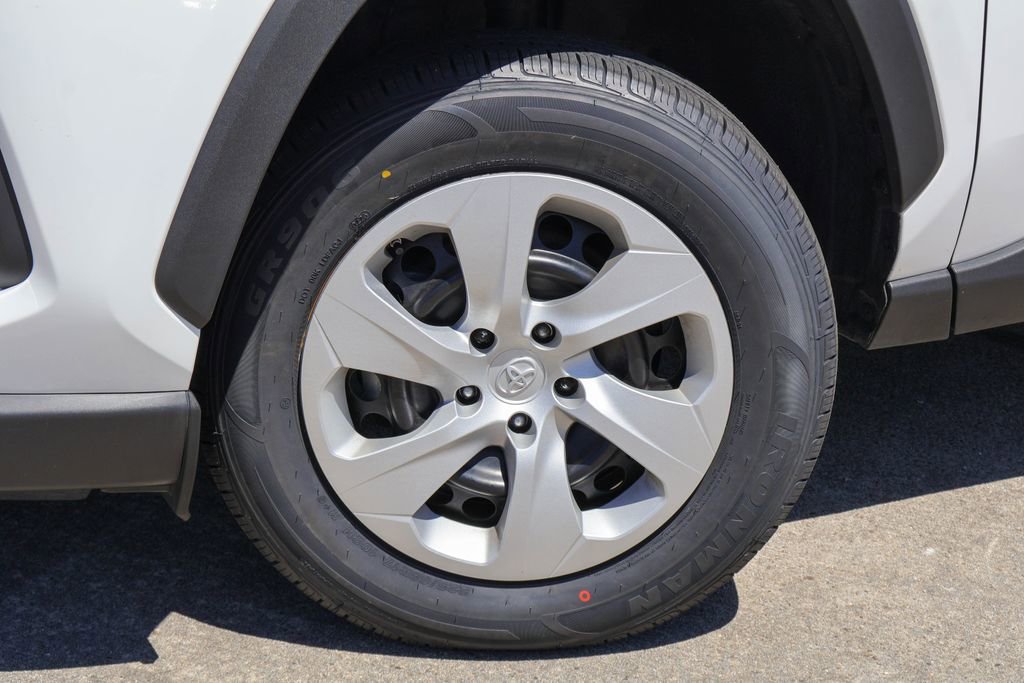 Used 2024 Toyota RAV4 LE image 26