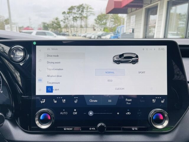 Used 2023 Lexus RX 350 Premium Plus w/ Accessory Package AWD/4WD image 27