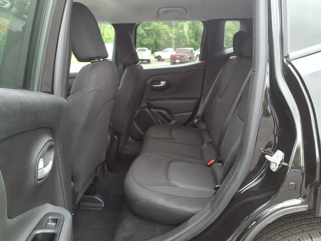 Certified 2023 Jeep Renegade Latitude AWD/4WD image 28