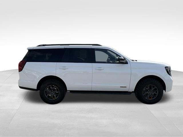 Used 2025 Ford Expedition Tremor AWD/4WD image 9