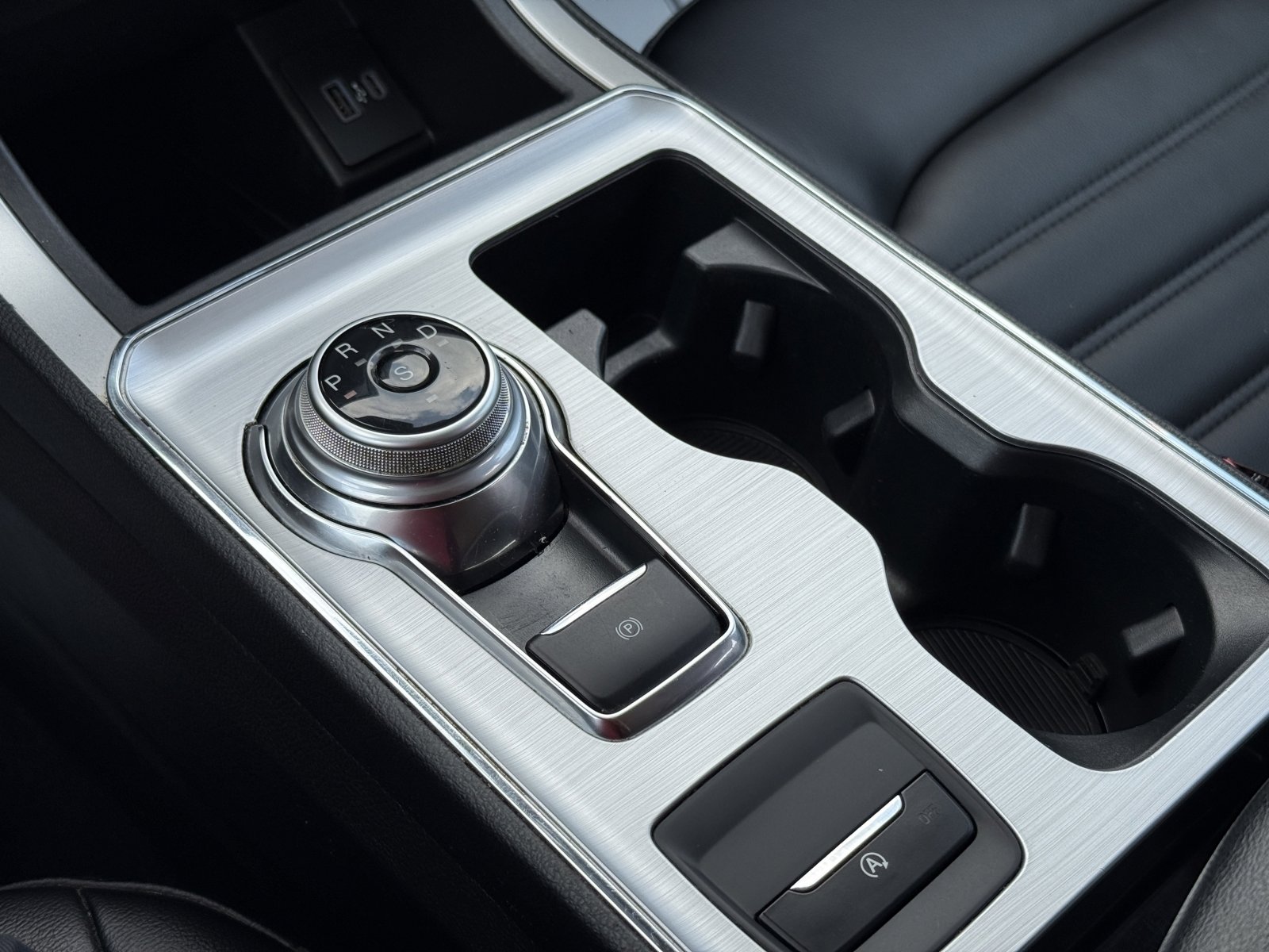 Used 2022 Ford Edge SEL w/ Convenience Package image 31