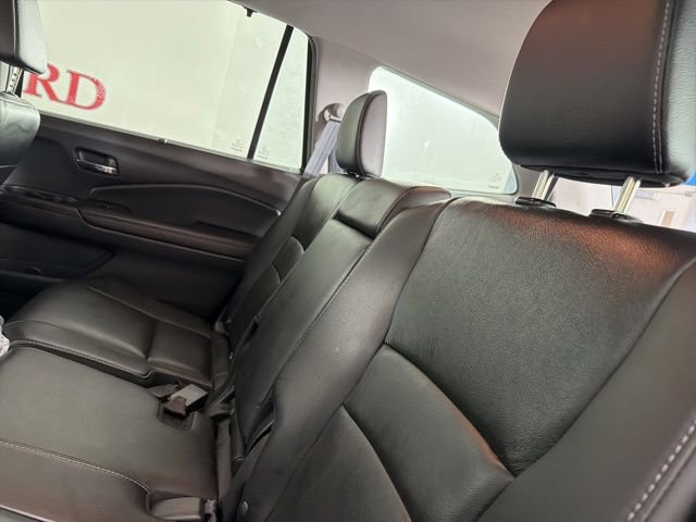 Used 2021 Honda Pilot Special Edition image 13