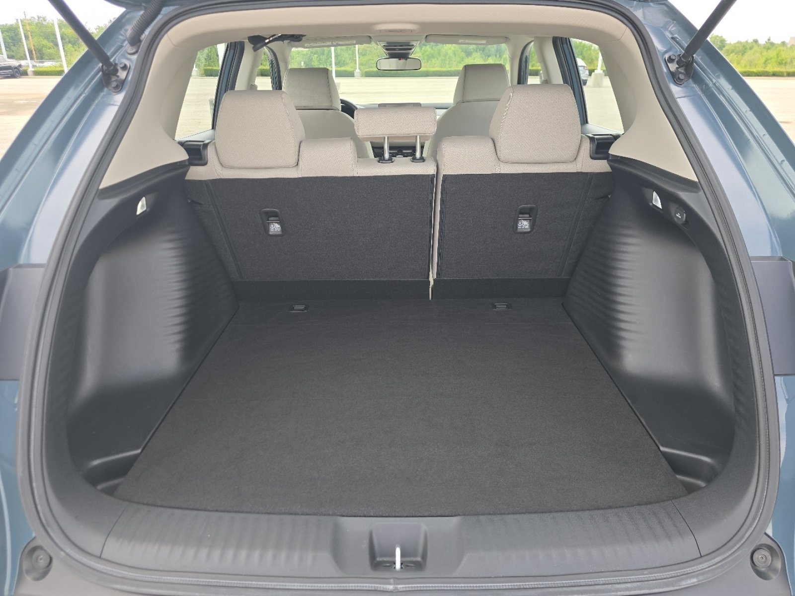 Used 2024 Honda HR-V LX image 17