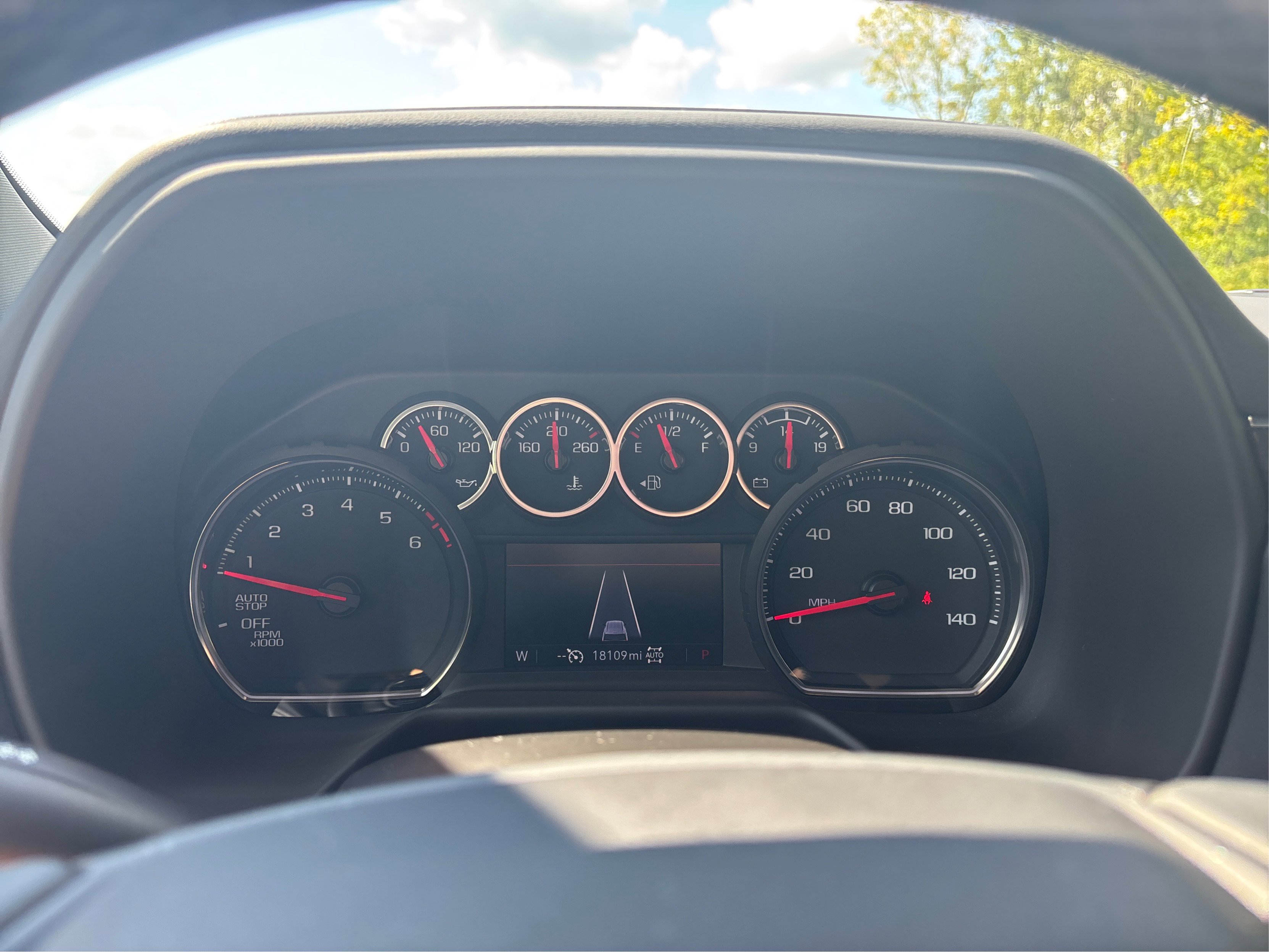 Used 2023 Chevrolet Suburban LS image 20