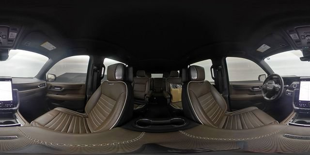 Used 2025 GMC Yukon Denali Ultimate AWD/4WD image 31