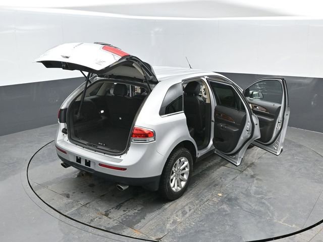 Used 2015 Lincoln MKX AWD w/ Equipment Group 101A image 36