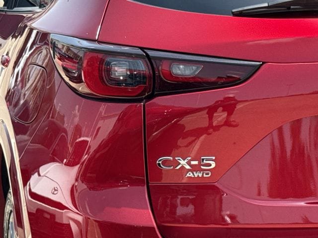 Used 2024 MAZDA CX-5 Signature AWD/4WD image 10