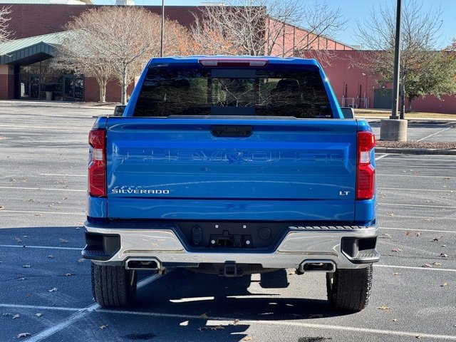 Used 2024 Chevrolet Silverado 1500 LT w/ Z71 Off-Road Package image 6