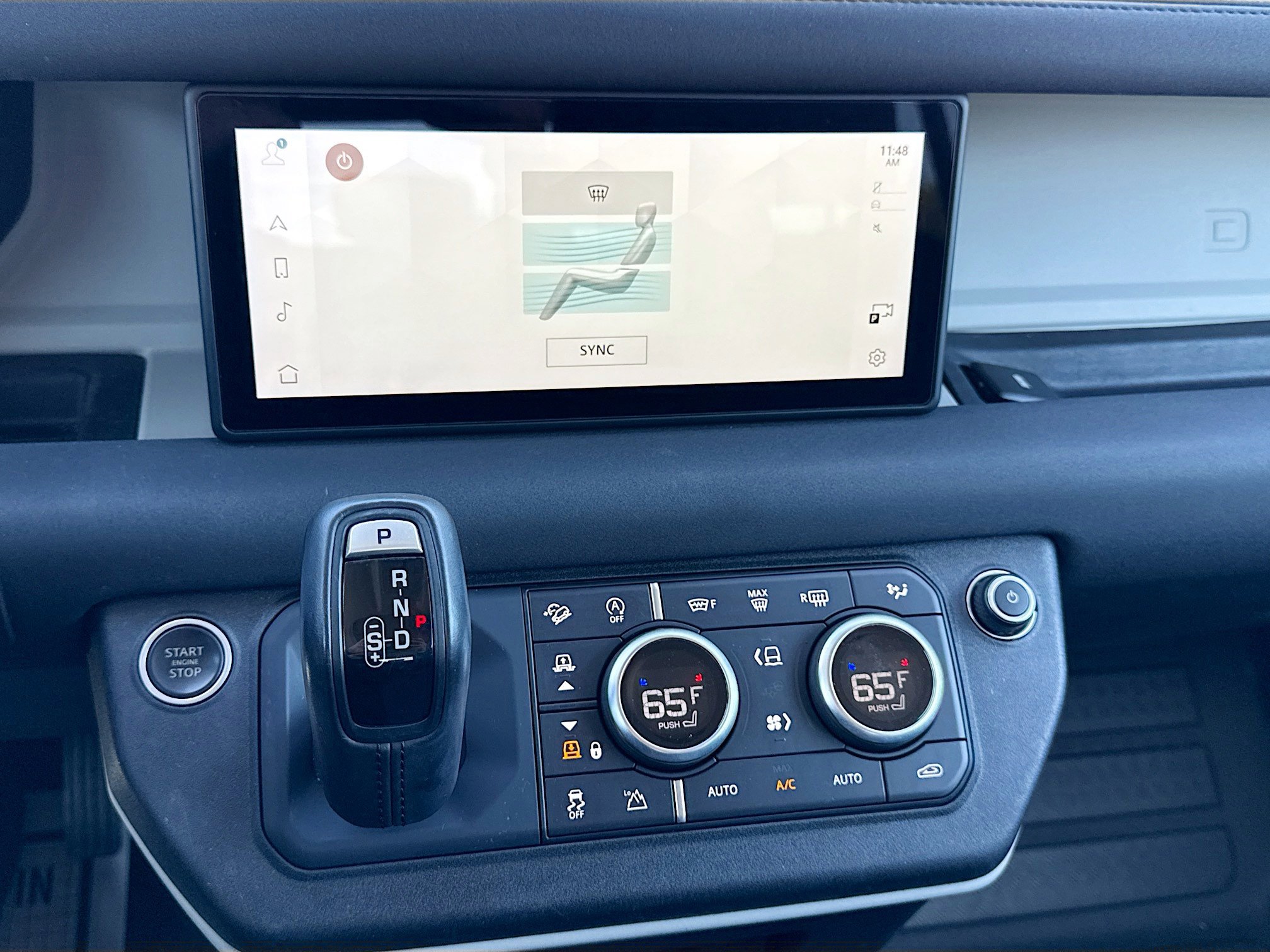 Used 2021 Land Rover Defender 90 First Edition image 35