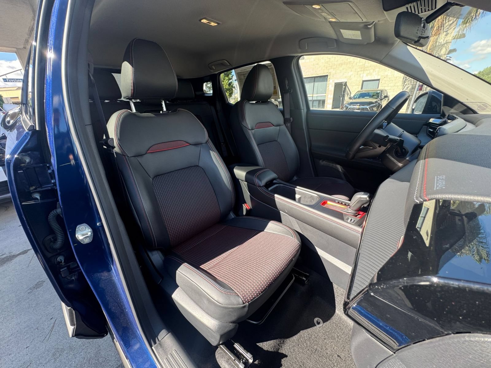 Used 2026 Nissan Kicks SR FWD image 35